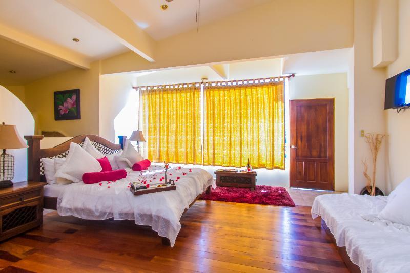 Issimo Suites Boutique Hotel & Spa - Adults Only Manuel Antonio Exterior foto